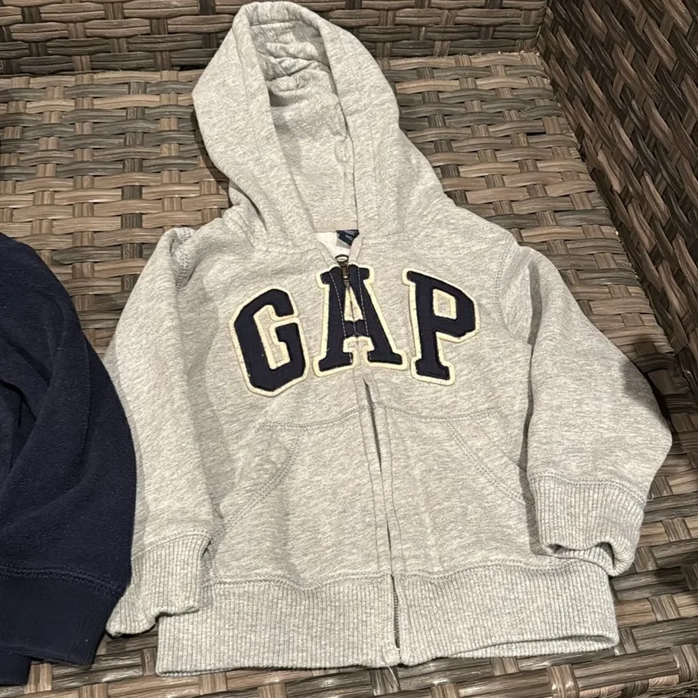 🎉Last deal🎉Gap hoodie and jackets bundle 3